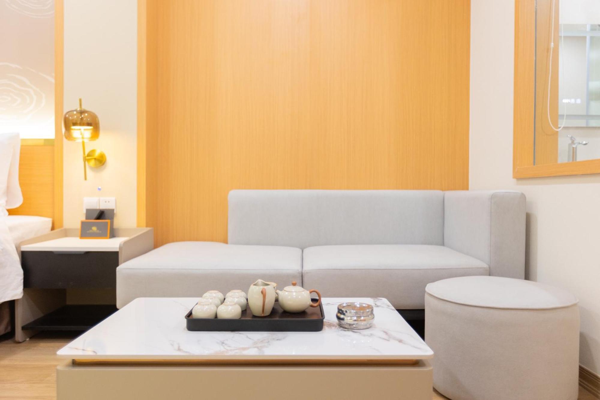 Sunshine Apartment Hotel Mong Cai Esterno foto
