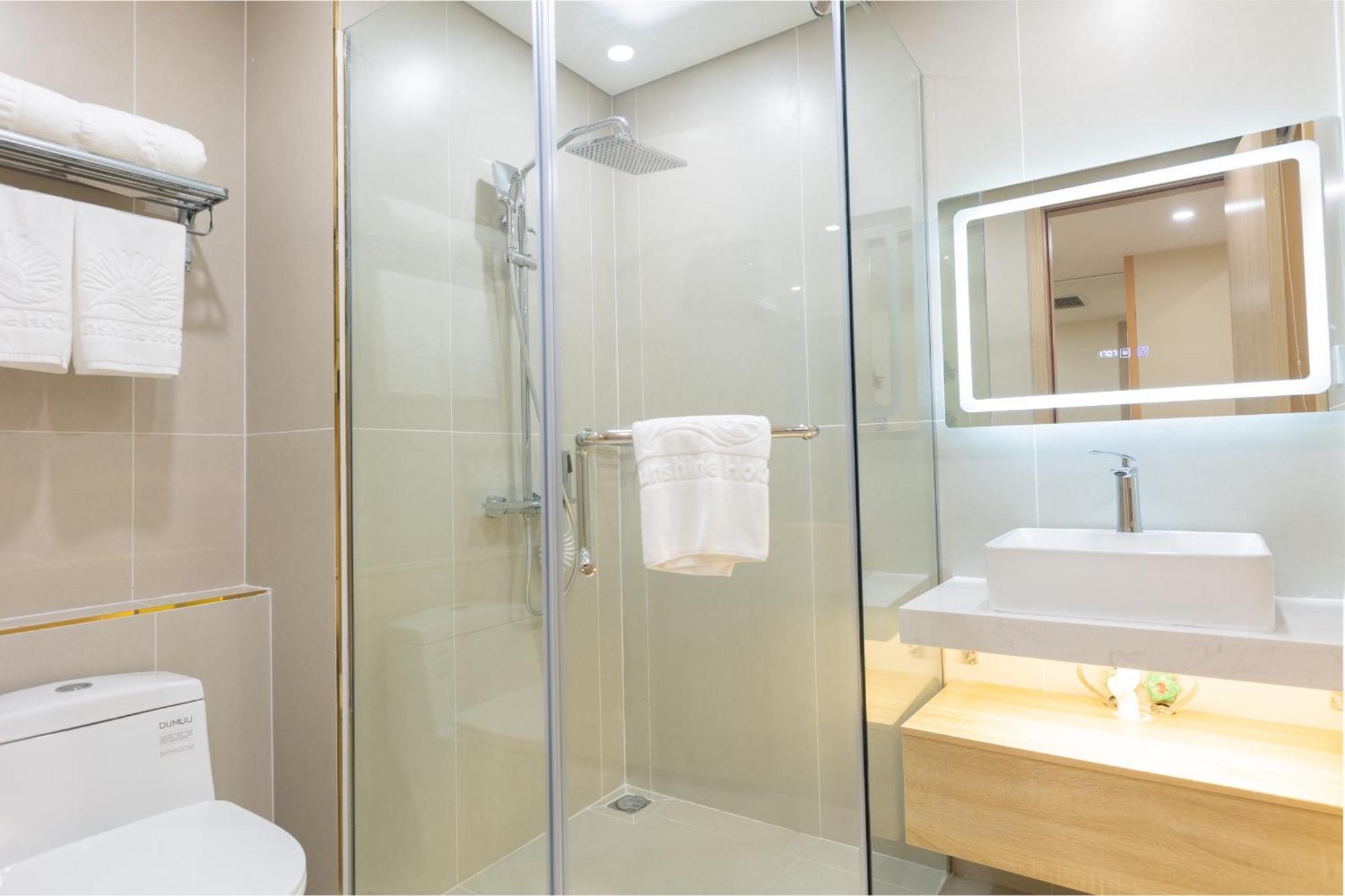 Sunshine Apartment Hotel Mong Cai Esterno foto